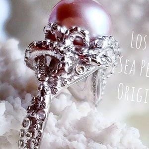 Octopus adjustable ring with pearl